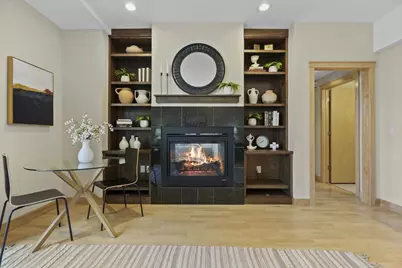 1037 Williamson Street #107, Madison, WI 53703 - Photo 4