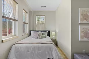 1037 Williamson St, Madison, WI 53703 - Photo 20