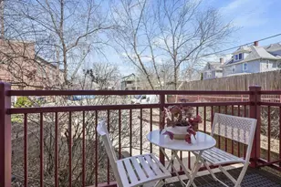 1037 Williamson St, Madison, WI 53703 - Photo 32