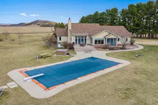 E10059 Block Rd, Prairie Du Sac, WI 53578 - Photo 2