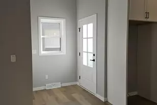 3711 Newcastle Dr, Janesville, WI 53546 - Photo 6