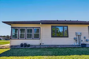 623 Saddle Ridge, Portage, WI 53901 - Photo 10