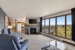 W7797 Summit Dr, Pardeeville, WI 53954 - Photo 2