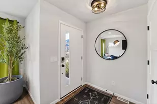 6124 Ragan St, Madison, WI 53718 - Photo 2