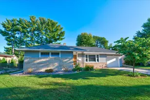 1806 Sachtjen St, Madison, WI 53704 - Photo 22