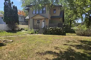 411 Witter St, Wisconsin Rapids, WI 54494 - Photo 2