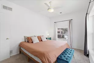 2218 Regent St, Madison, WI 53726 - Photo 6