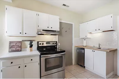 2218 Regent Street #3, Madison, WI 53726 - Photo 16