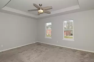 6137 Driscoll Dr, Madison, WI 53718 - Photo 16