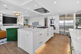 32 Fuller Ct, Madison, WI 53704 - Photo 12