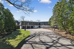 32 Fuller Ct, Madison, WI 53704 - Photo 4