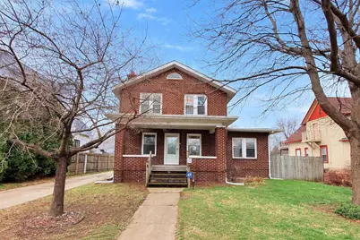 744 Milton Avenue, Janesville, WI 53545 - Photo 2