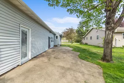 505 Walker Street, Mazomanie, WI 53560 - Photo 26