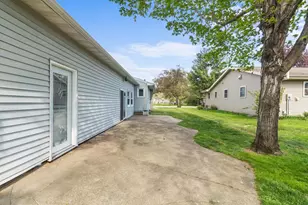 505 Walker St, Mazomanie, WI 53560 - Photo 26