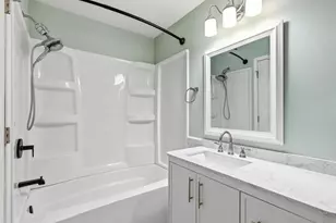 3282 Stonecreek Dr, Madison, WI 53719 - Photo 20