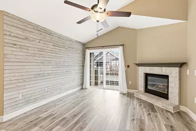 3282 Stonecreek Drive, Madison, WI 53719 - Photo 4