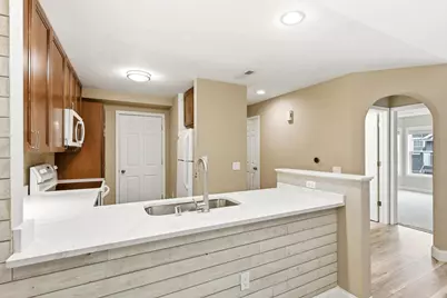 3282 Stonecreek Drive, Madison, WI 53719 - Photo 10