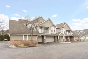 3282 Stonecreek Dr, Madison, WI 53719 - Photo 32