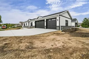 217 Dale Dr, Lodi, WI 53555 - Photo 4