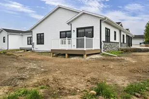 217 Dale Dr, Lodi, WI 53555 - Photo 6