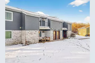 904 Whispering Pines Way, Fitchburg, WI 53713 - Photo 4