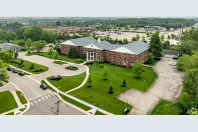 605 Chase Boulevard #106, Sun Prairie, WI 53590 - Photo 1