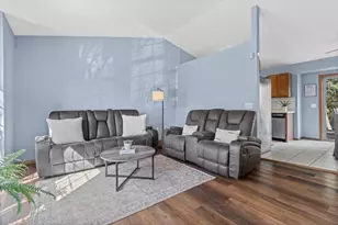 4109 Carberry St, Madison, WI 53704 - Photo 10