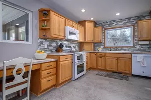 W11057 Thistledown Dr, Lodi, WI 53555 - Photo 12