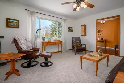 W11057 Thistledown Drive, Lodi, WI 53555 - Photo 8