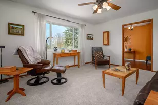 W11057 Thistledown Dr, Lodi, WI 53555 - Photo 8