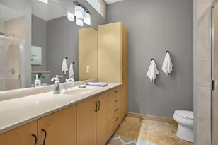 614 W Doty St, Madison, WI 53703 - Photo 12