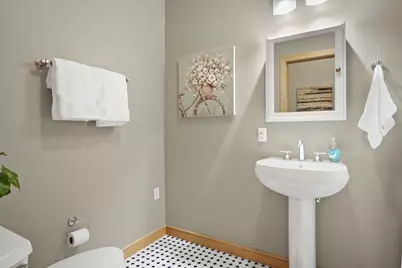 614 W Doty Street #102, Madison, WI 53703 - Photo 16