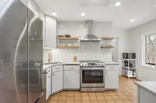 5706 Anchorage Ave, Madison, WI 53705 - Photo 14