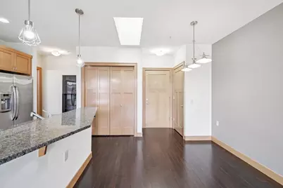 625 E Mifflin Street #309, Madison, WI 53703 - Photo 8