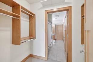 625 E Mifflin St, Madison, WI 53703 - Photo 16