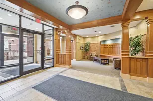 625 E Mifflin St, Madison, WI 53703 - Photo 2