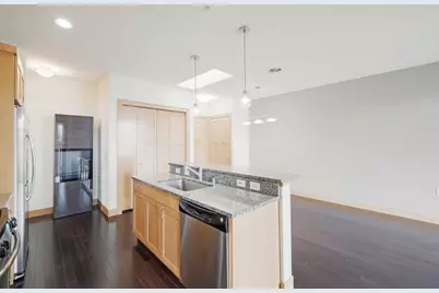 625 E Mifflin Street #309, Madison, WI 53703 - Photo 12