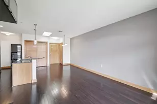 625 E Mifflin St, Madison, WI 53703 - Photo 4