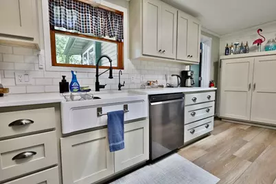 913 Kings Way, Nekoosa, WI 54457 - Photo 14