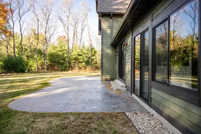 N7825 N Cherokee Circle, New Lisbon, WI 53950 - Photo 4