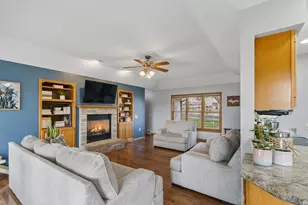 1012 Pine Grove Dr, Reedsburg, WI 53959 - Photo 6