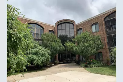 6302 Mineral Point Road #303, Madison, WI 53705 - Photo 2