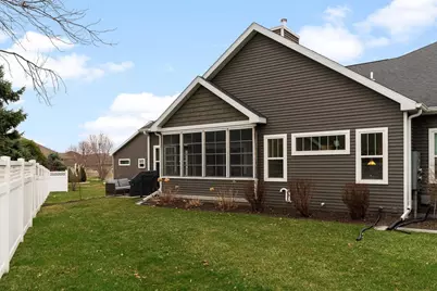 21 Bentley Way, Fitchburg, WI 53711 - Photo 6