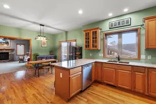 130 Potomac Pl, Oregon, WI 53575 - Photo 4