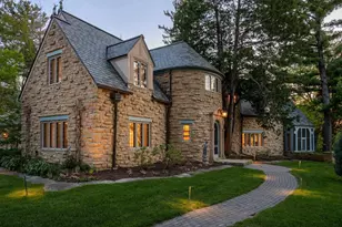 3452 Crestwood Dr, Madison, WI 53705 - Photo 2