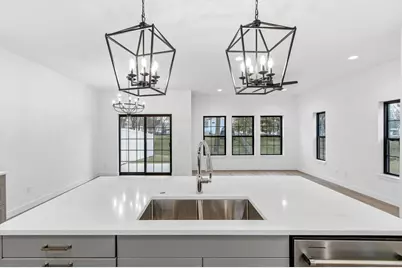 317 Maple Street, Pardeeville, WI 53954 - Photo 10