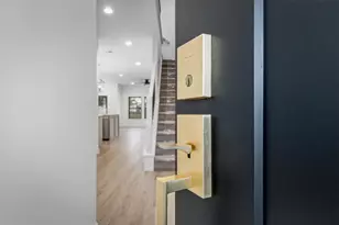 317 Maple St, Pardeeville, WI 53954 - Photo 2