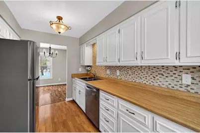 7312 Old Sauk Road, Madison, WI 53717 - Photo 10