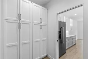 317 Maple St, Pardeeville, WI 53954 - Photo 22