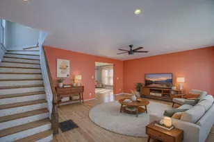 321 S Parker Dr, Janesville, WI 53545 - Photo 2